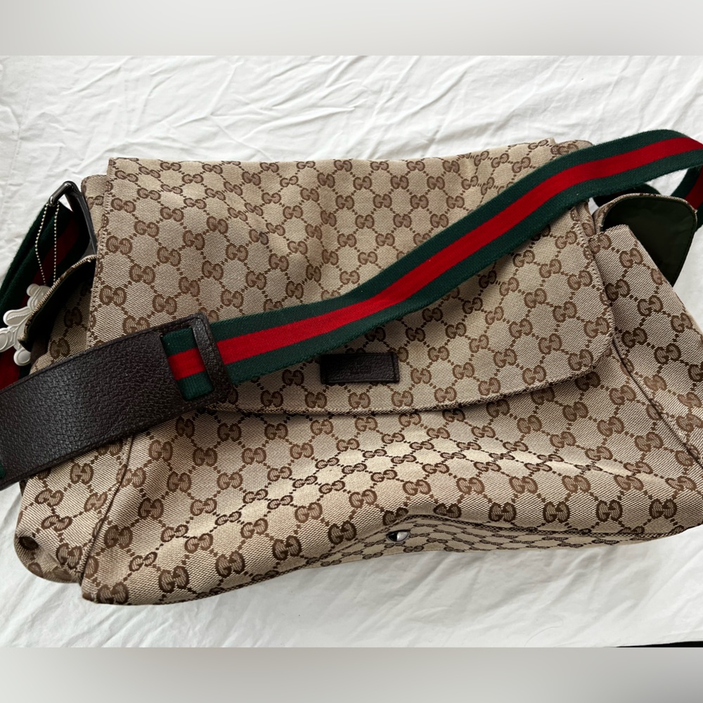 Gucci GG Supreme diaper bag